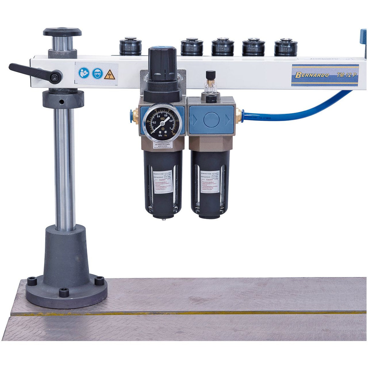 BERNARDO Pneumatische Gewindeschneidmaschine – Modell TM 16 P / R 1500