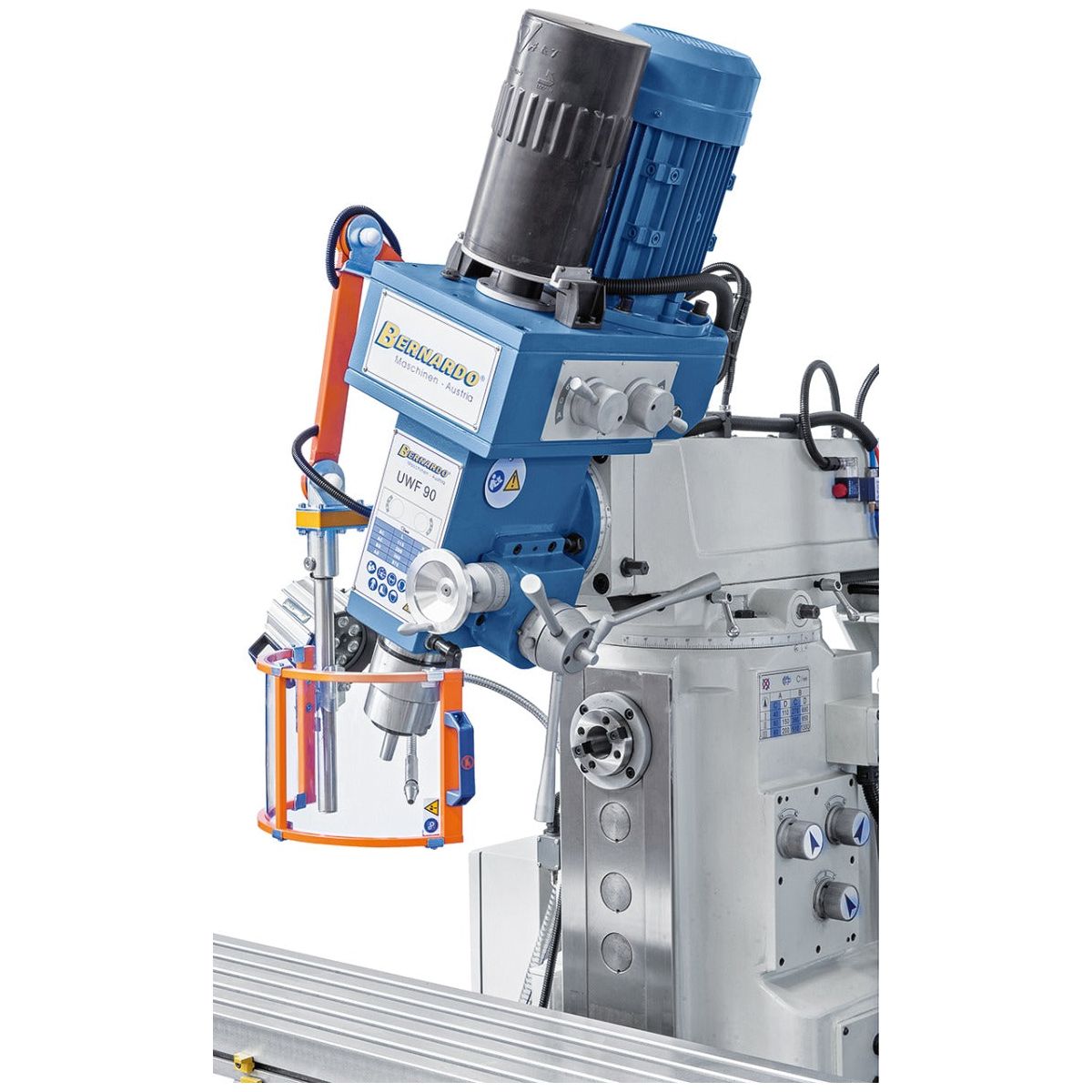 BERNARDO Universalfräsmaschine – Modell UWF 90 inkl. 3-Achs-DRO ES-12 H und pneumat. WK-Klemmung