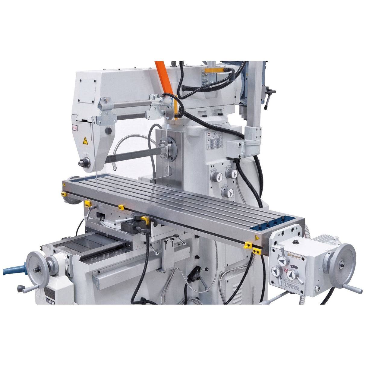 BERNARDO Universalfräsmaschine – Modell UWF 90 V mit pneumatischer Werkzeugklemmung