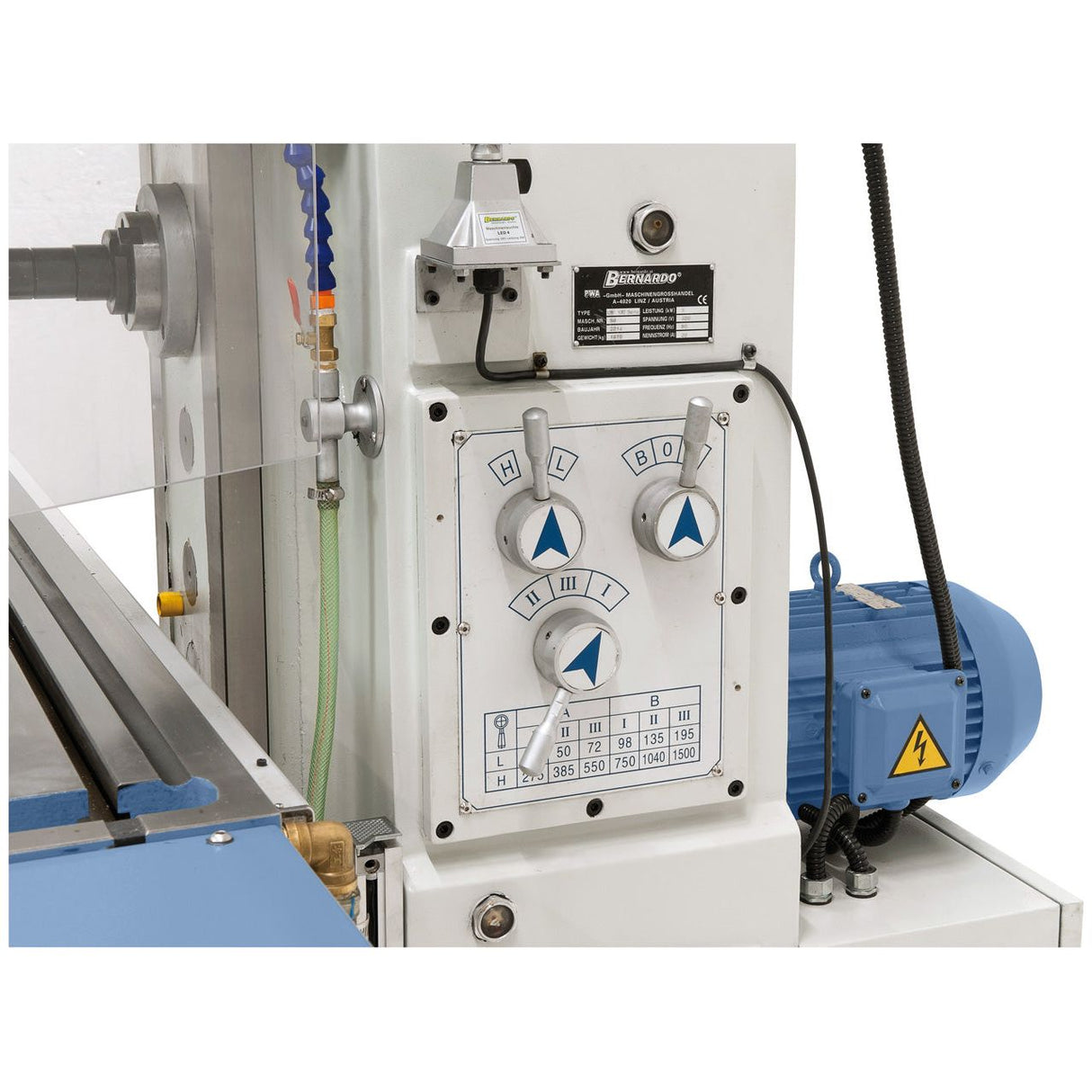 BERNARDO Universalfräsmaschine mit Servoantrieb – Modell UWF 130 Servo inkl. 3-Achs-Digitalanzeige ES-12 H *