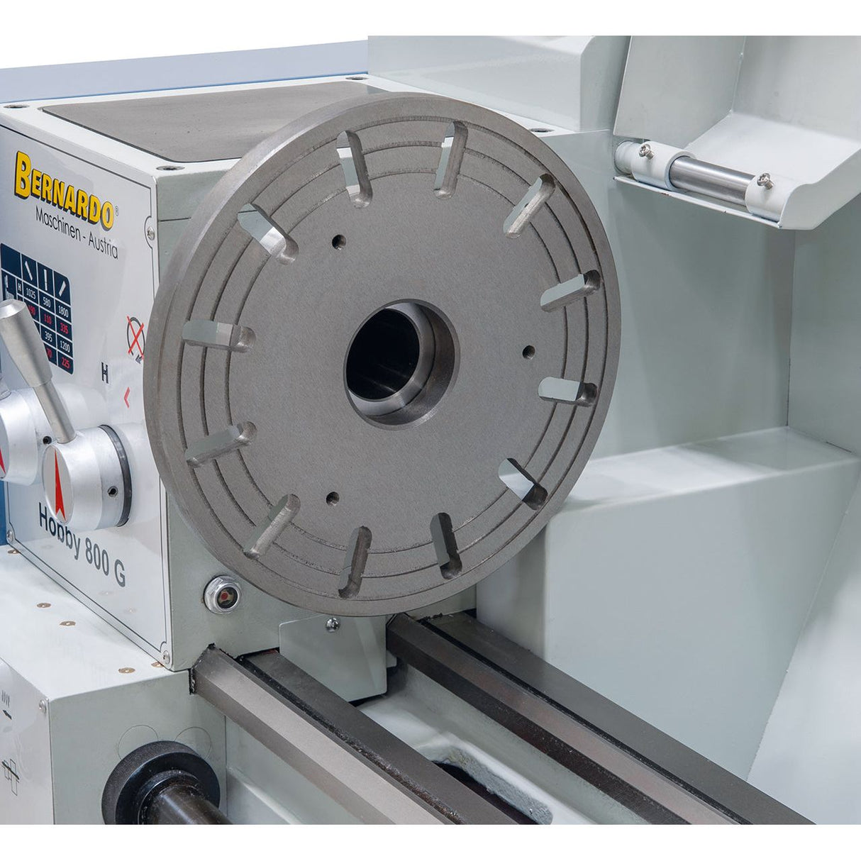 BERNARDO Leit- und Zugspindeldrehmaschine – Modell Hobby 800 G / 400 V