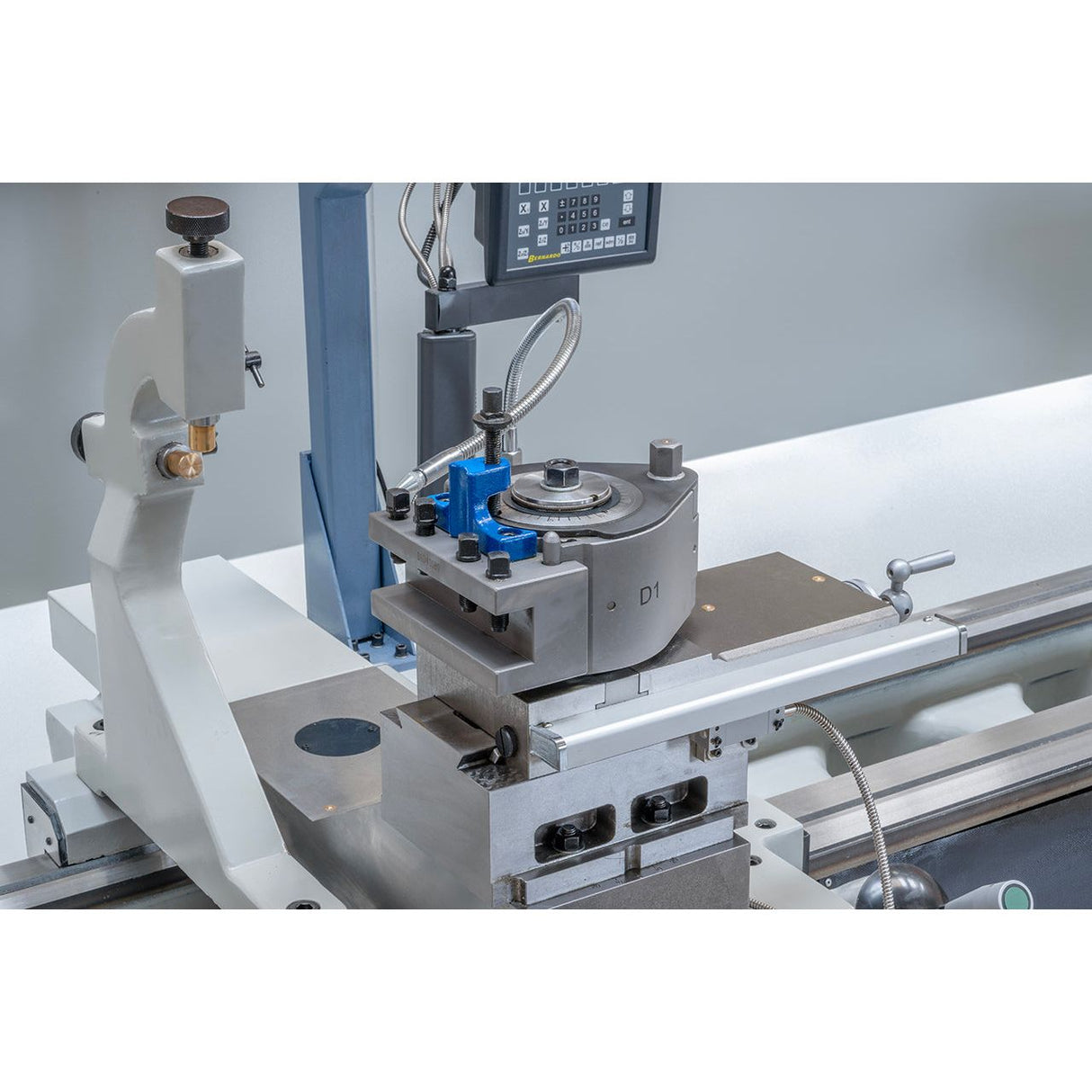 BERNARDO Universaldrehmaschine – Modell Goliath 800 x 1000 inkl. 3-Achs-Digitalanzeige