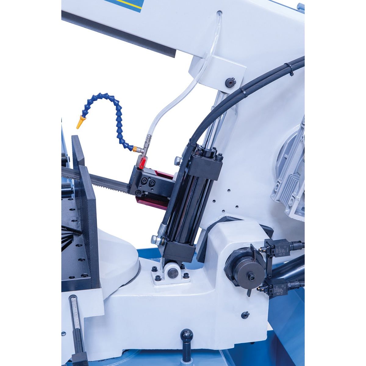BERNARDO Halbautomatische Doppelgehrungsbandsäge – Modell DGS 460 HV