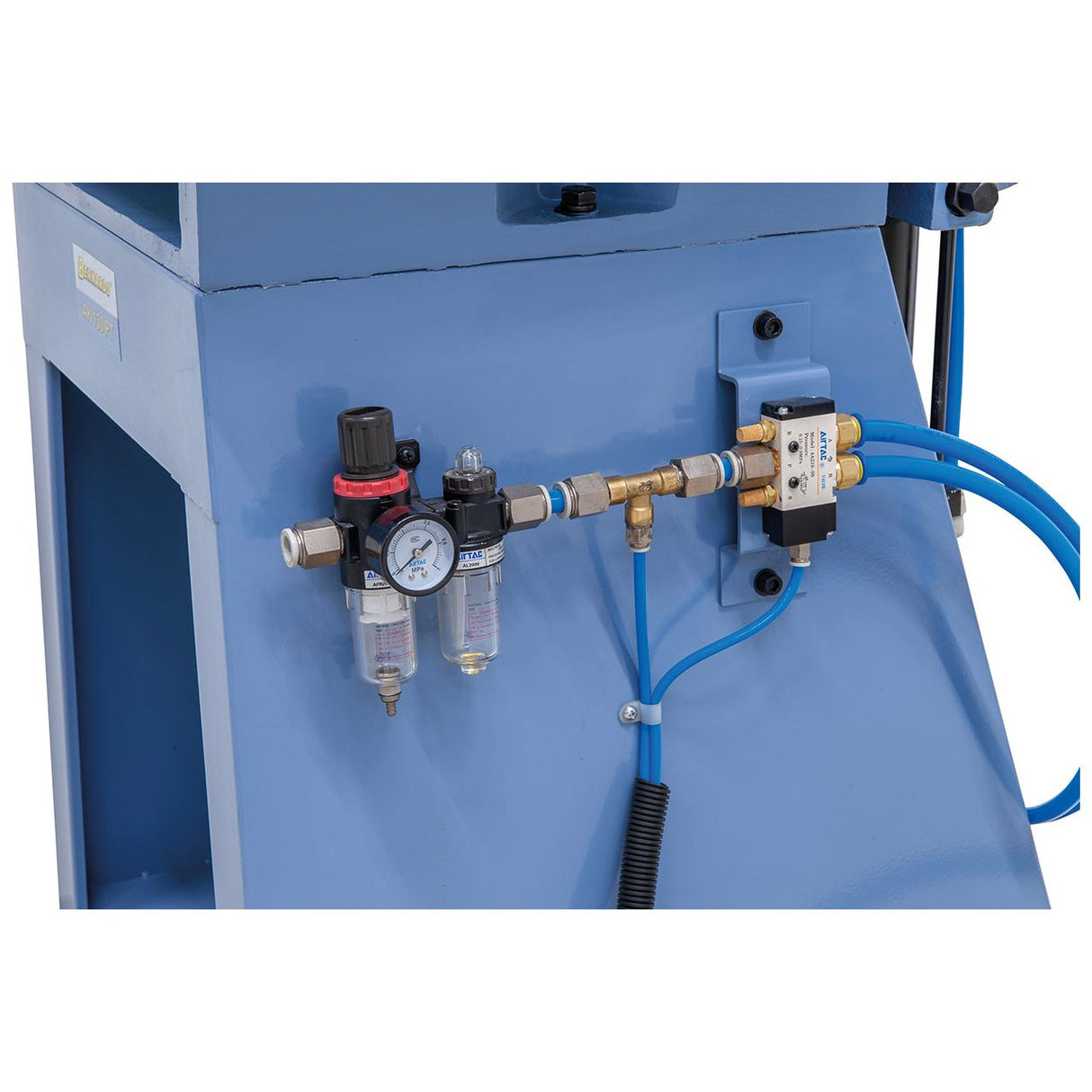 BERNARDO Pneumatische Ausklinkmaschine – Modell Pneumatische Ausklinkmaschine AK 130 PT