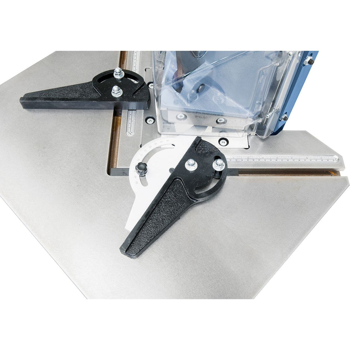 BERNARDO Pneumatische Ausklinkmaschine – Modell AK 150 P