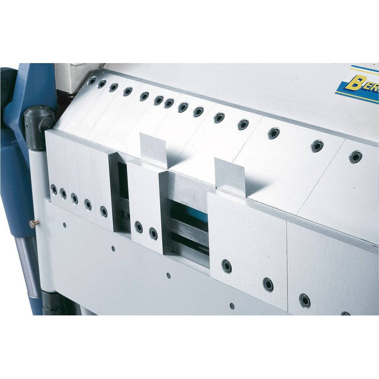 BERNARDO Schwenkbiegemaschine mit segm. Ober- und Unterwange – Modell TBS 1270