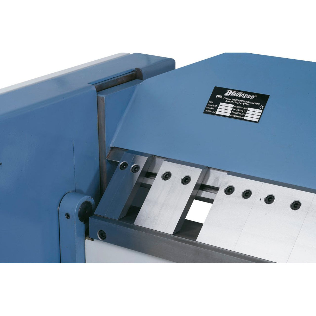 BERNARDO Motorische Schwenkbiegemaschine – Modell TBM 3020