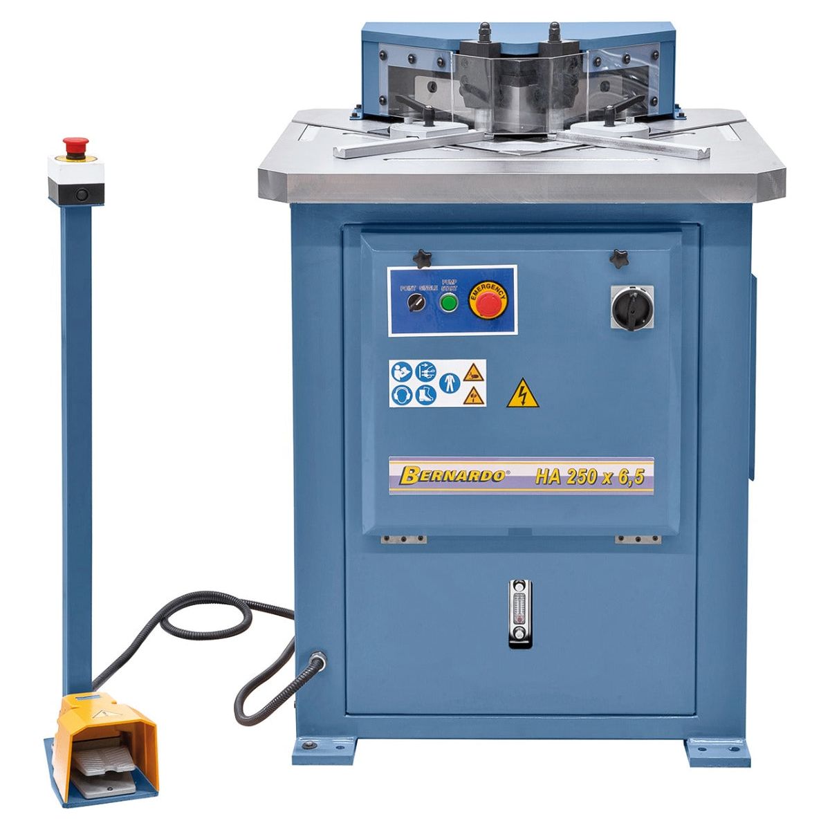 BERNARDO Hydraulische Ausklinkmaschine – Modell HA 250 x 6,5