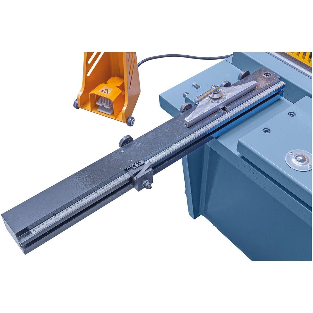 BERNARDO Hydraulische Schwingschnitt-Tafelschere – Modell HSB 3200 x 10