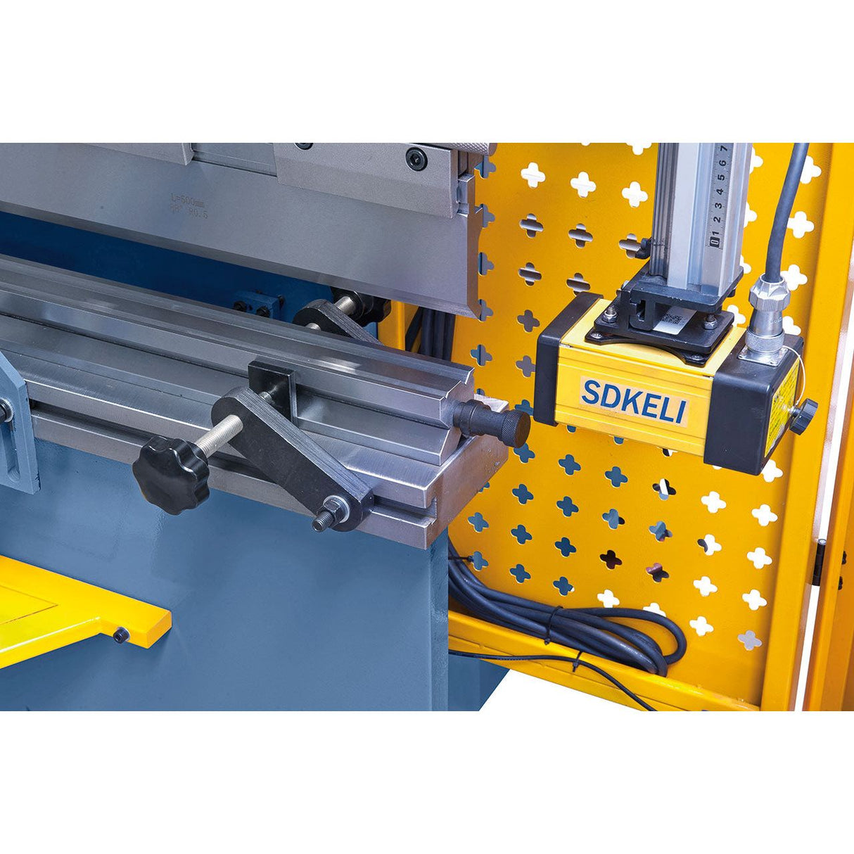 BERNARDO Hydraulische Abkantpresse – Modell AKPL 2000 x 40
