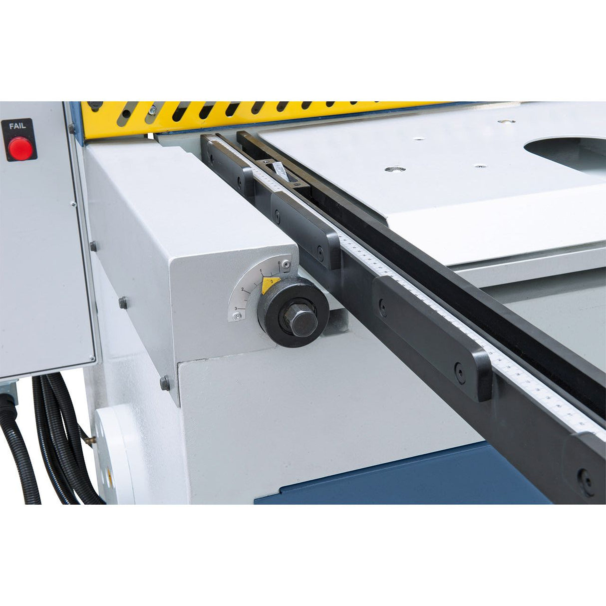BERNARDO Motorische Tafelschere – Modell MTR 1360 x 3 NCC