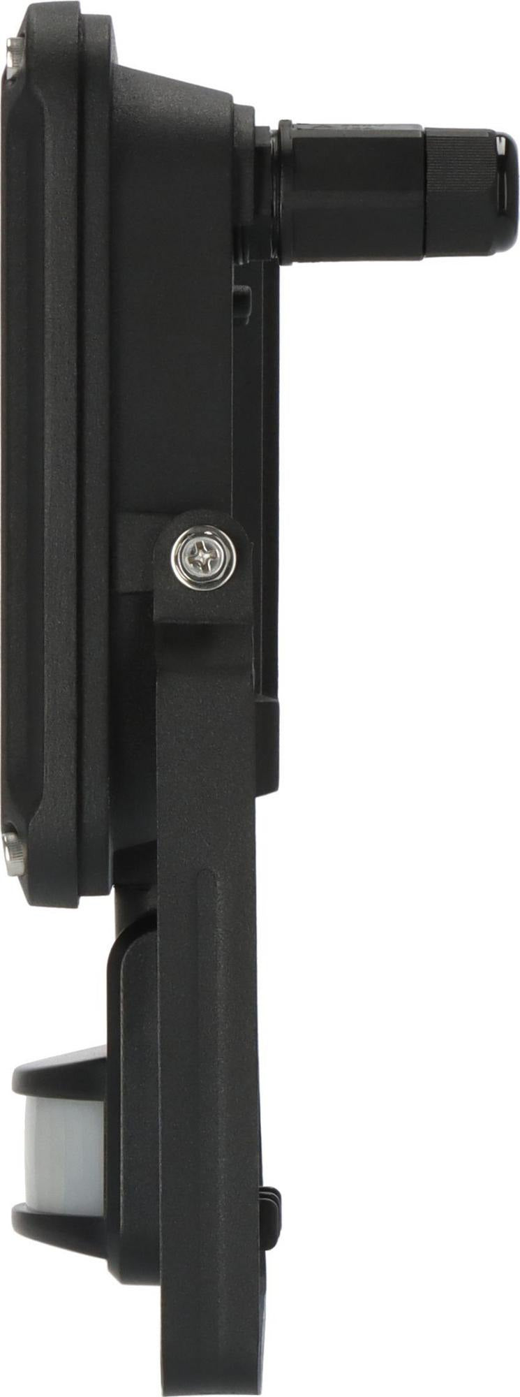 LED-Strahler JARO 4060 30 W 3450 lm IP65 von BRENNENSTUHL – helles Licht für Außenbereiche