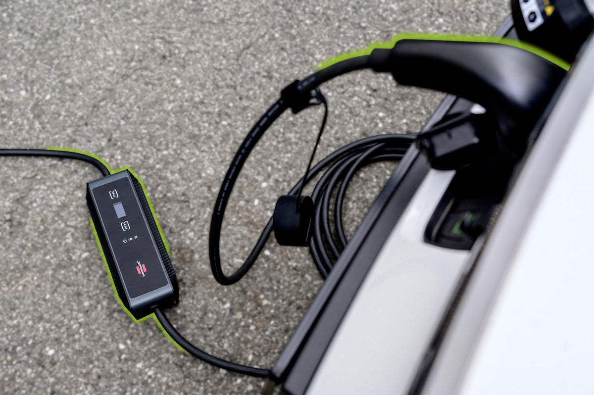 BRENNENSTUHL EV-Ladegerät Typ 2 380-450V AC/Hz 8-10-13-16 A – Mobile Ladestation