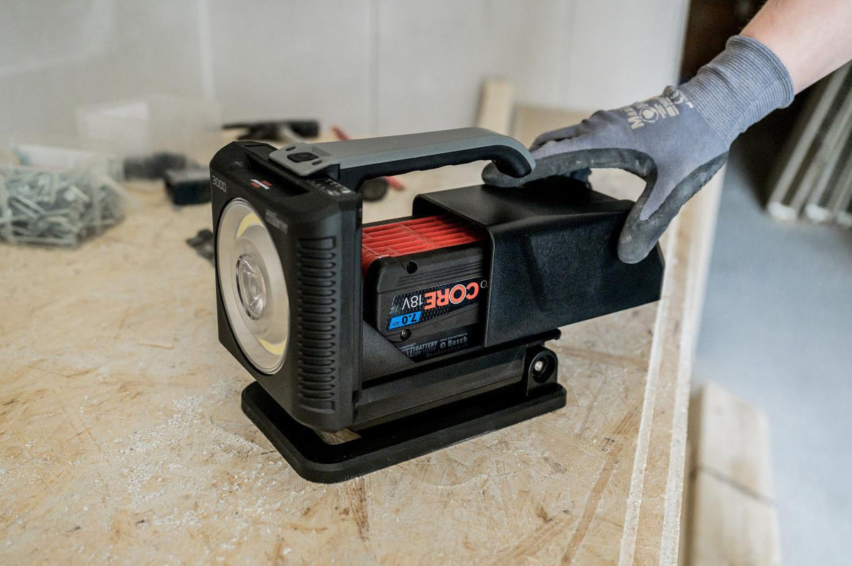 BRENNENSTUHL Akku-Handleuchte HL 3000 18 V 20 W 2160 lm – Handscheinwerfer & Arbeitsstrahler