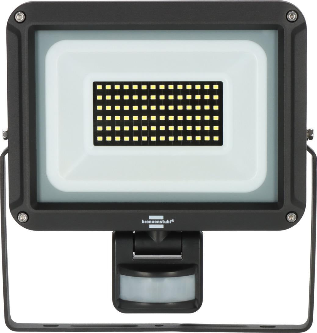 LED-Strahler JARO 4060 30 W 3450 lm IP65 von BRENNENSTUHL – helles Licht für Außenbereiche