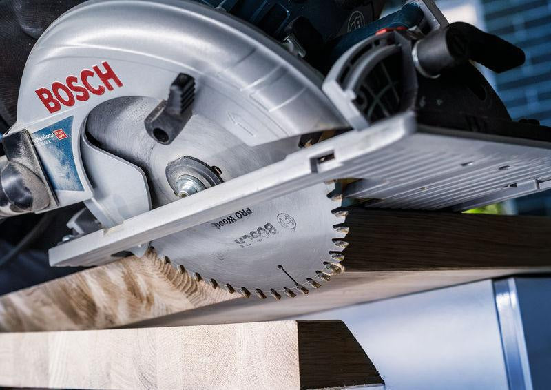 Bosch Kreissägeblatt PRO Wood AD 160 mm Z24 WZ für präzise Holzschnitte