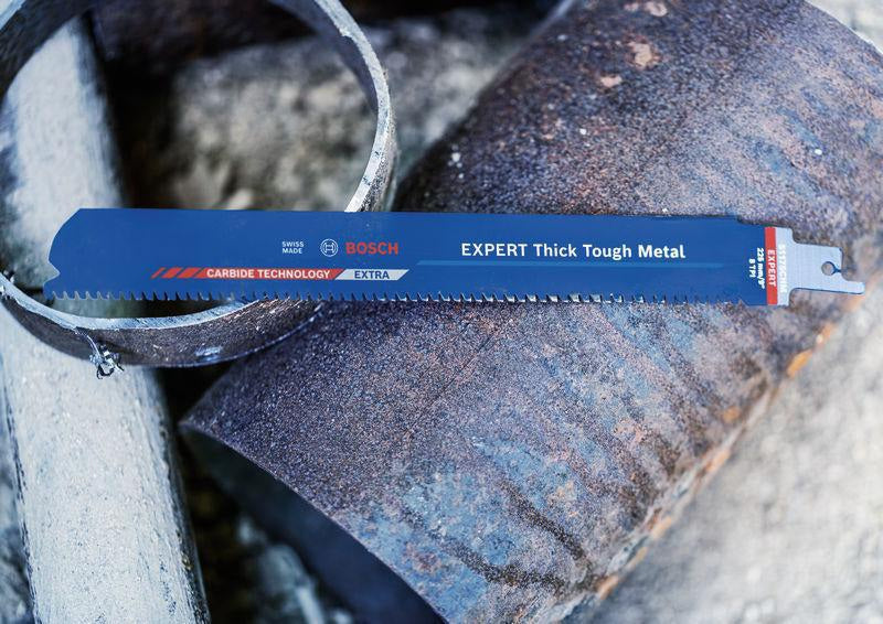 Bosch Säbelsägeblatt Expert Thick Tough Metal S955CHC, 150 mm, TPI 8, für dickes zähes Metall