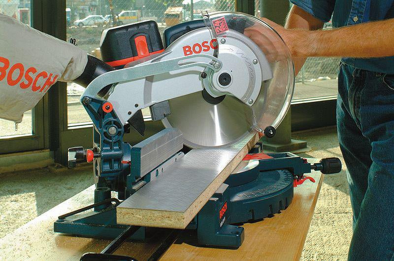 BOSCH Kreissägeblatt PRO Wood AD 216 mm Z48 WZ/N für Kapp- und Gehrungssägen