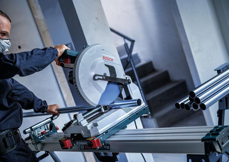 Bosch EXPERT Stainless Steel Kreissägeblatt 230 mm, 46 Zähne, für Edelstahl