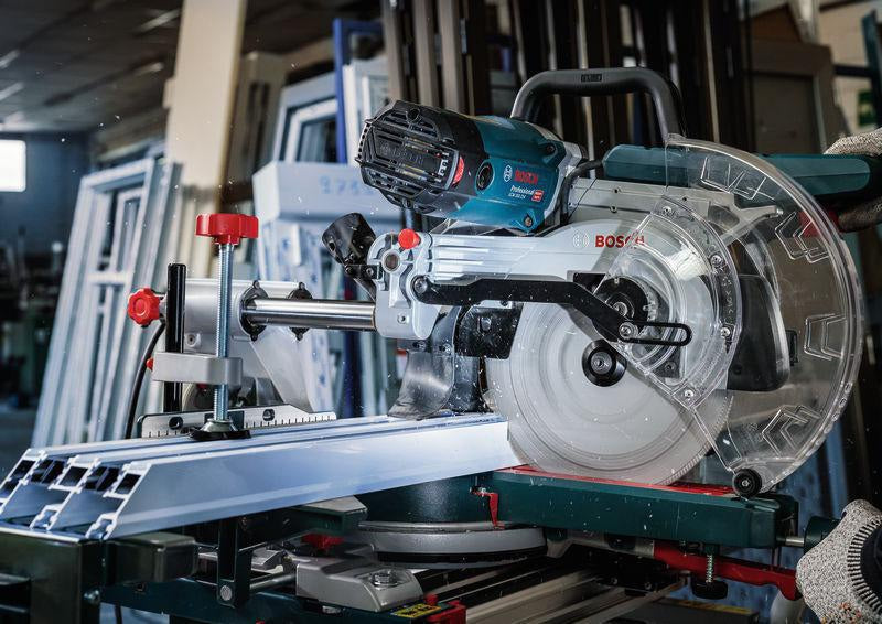 BOSCH Kreissägeblatt 300 mm 96 Zähne HLTCG für Aluminium, Kunststoff und Holz