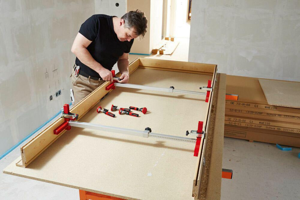 BESSEY Türfutterspanner Spannbereich 565-1010 mm – 2 Stück im Set