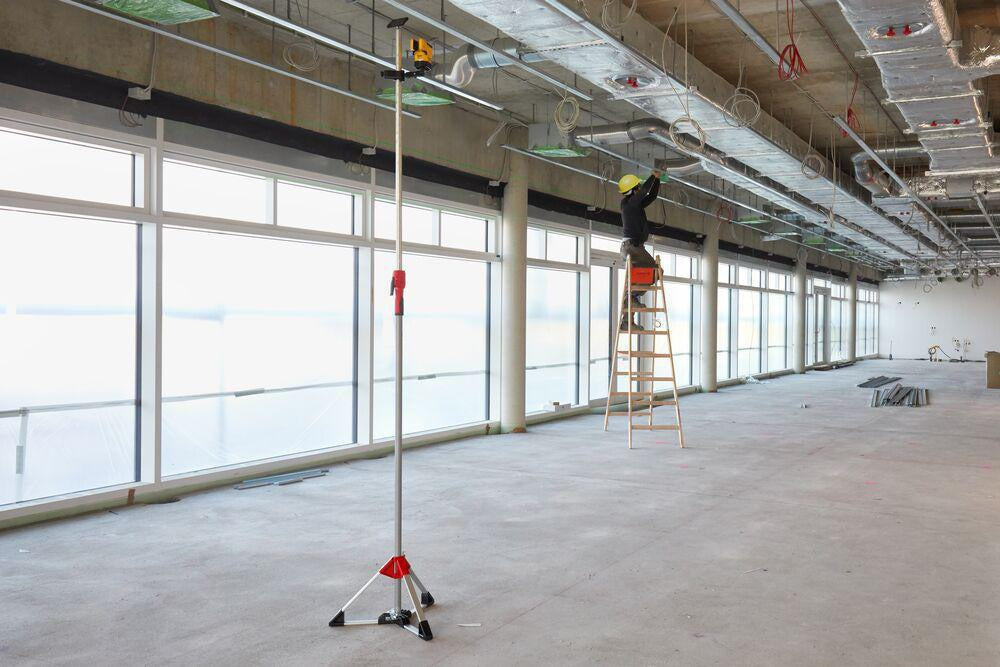 BESSEY Baustativ STE-BS für Deckenstützen mit Rohr-Ø 29 und 32 mm – Stabiler Stand, Werkzeuglose Montage