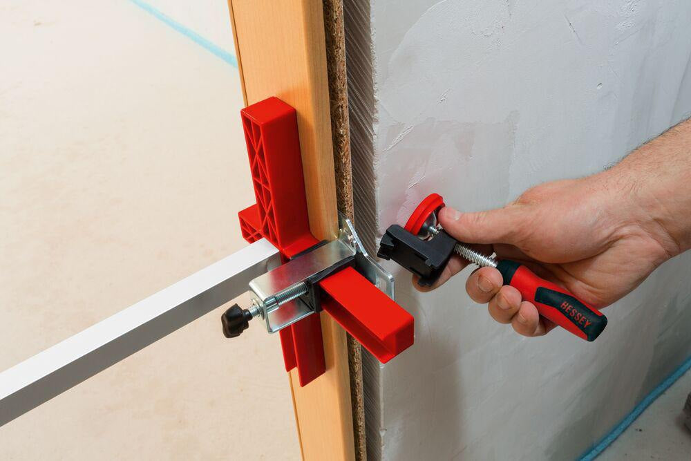 BESSEY Türfutterspanner Spannbereich 565-1010 mm – 2 Stück im Set