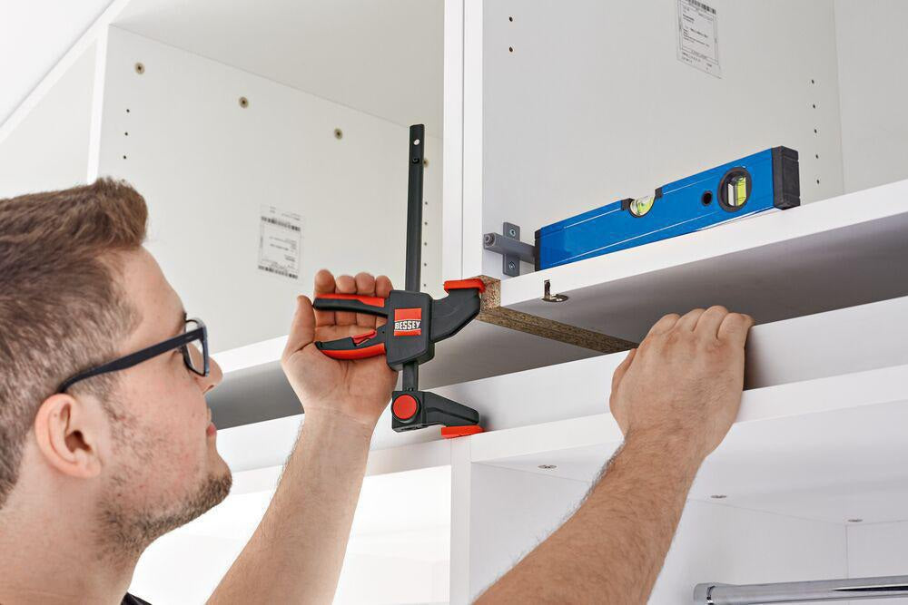BESSEY Einhandzwinge EZ Spannweite 150 mm, Ausladung 60 mm, umsteckbar zum Spreizen