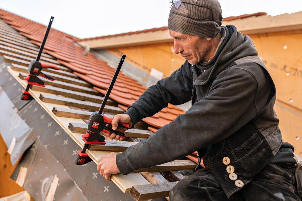BESSEY Einhandzwinge EZ360-15 mit 360° Dreh-Mechanismus, 150 mm Spannweite, 1400 N Spannkraft