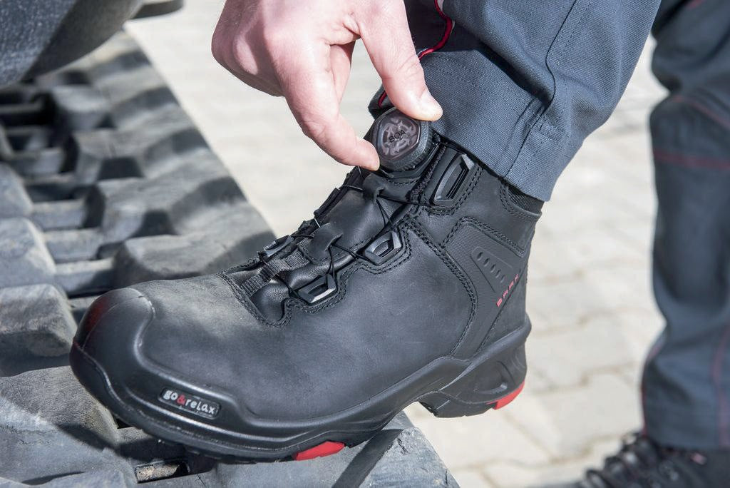 BAAK Sicherheitsstiefel Braxton S3 HI HRO SRC mit BOA® Fit System, Rindleder, schwarz/rot