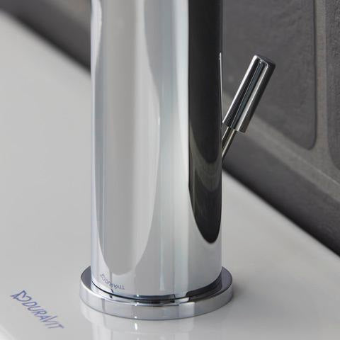 Duravit D-Neo Einhebel-Waschtischmischer mit FreshStart, Zugstange & Chrom – 109 mm Ausladung