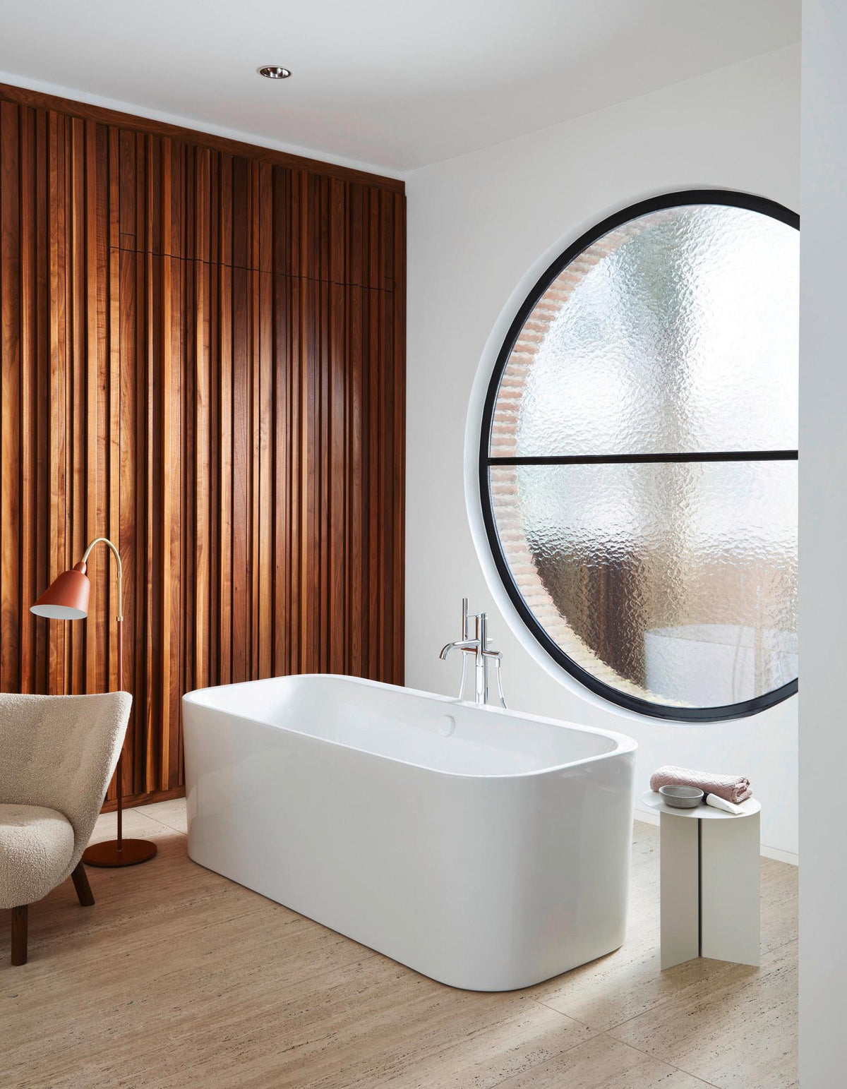DURAVIT Happy D.2 Plus Freistehbadewanne 1800x800 Weiß Acryl mit 2 Rückenschrägen
