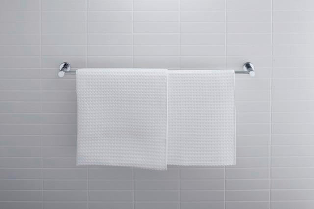 DURAVIT D-Code Handtuchhalter 848 mm Chrom – Wandmontage mit Befestigungsmaterial