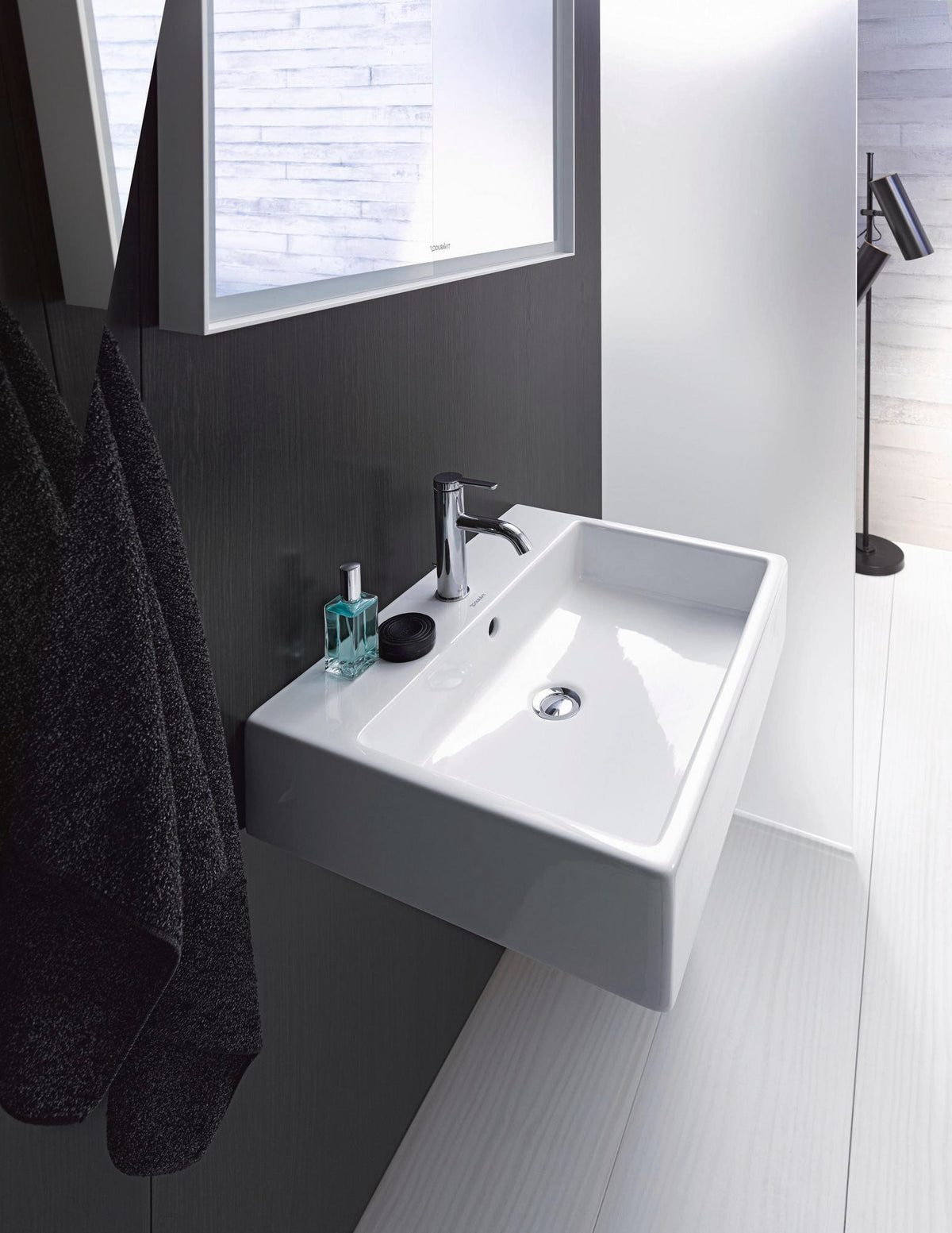 DURAVIT Waschtisch Vero Air 600 mm mit Überlauf, 1 Hahnloch, weiß – Wandmontage