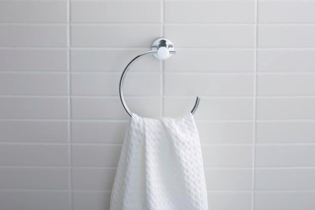 DURAVIT D-Code Handtuchring Chrom – Wandmontage, schwenkbar, 158 mm