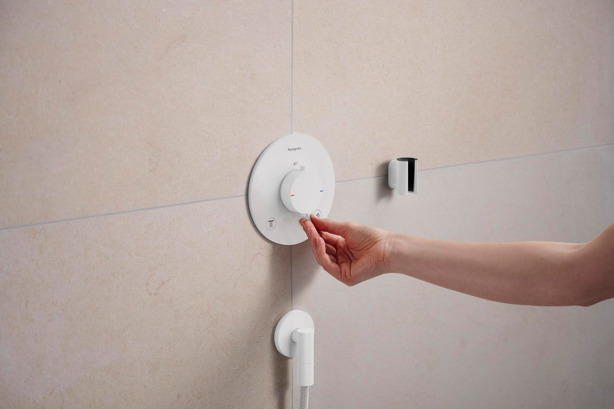 Hansgrohe FixFit Fine S Wandanschluss mit Rückflussverhinderer, 1/2 Zoll, schwarz