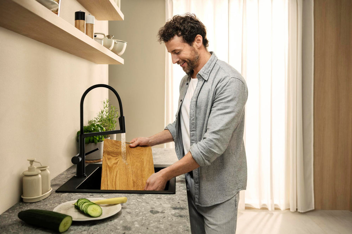 HANSGROHE Talis Select M54 PowderSpray Spültischmischer mattschwarz – ComfortZone 210, 3jet, Movaflex