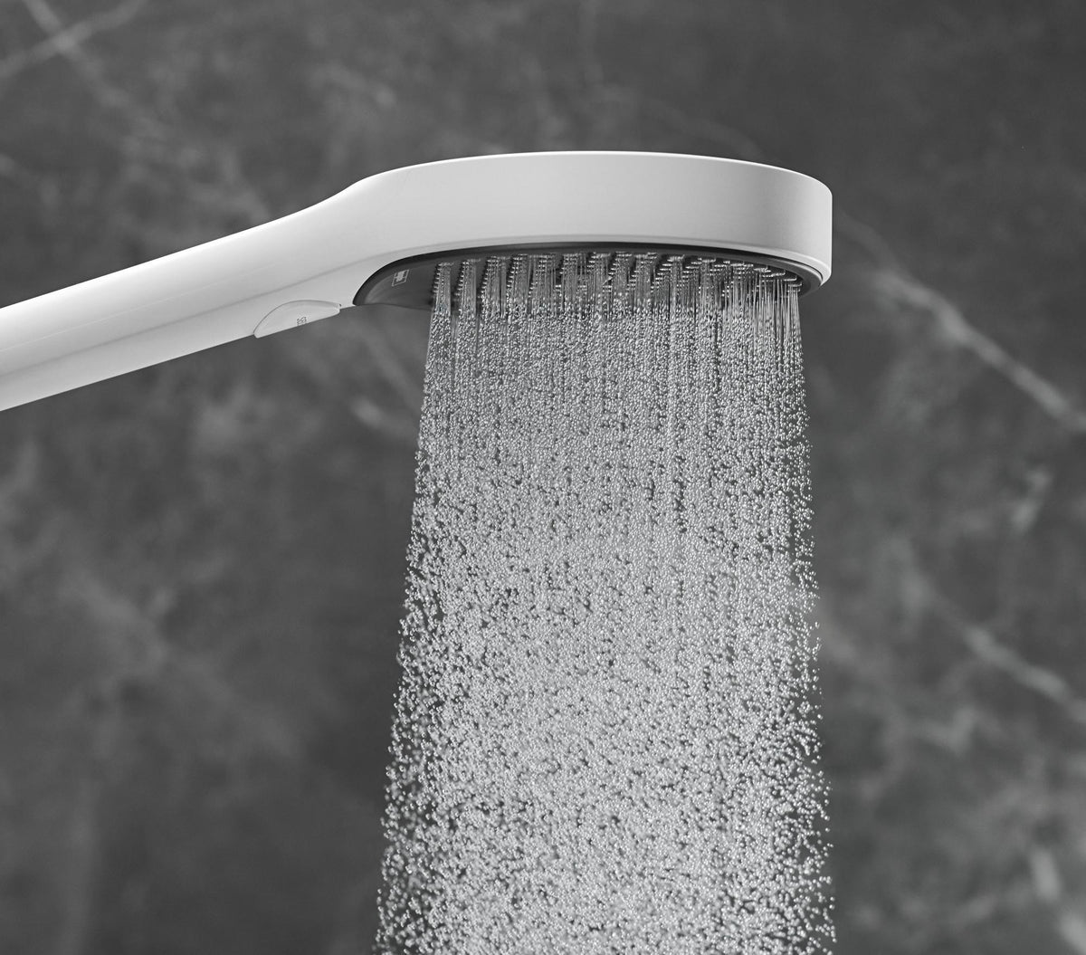 HANSGROHE HG Handbrause Rainfinity 130 3jet Chrom – 3 Strahlarten, QuickClean, Select-Taste