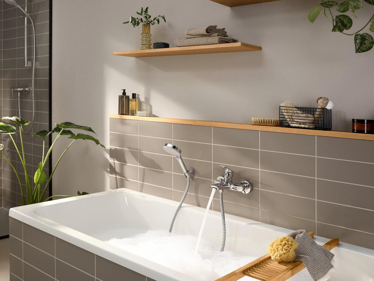 HANSGROHE Rebris E Einhebel-Wannenmischer Aufputz Chrom – Wandmontage, Temperaturbegrenzung