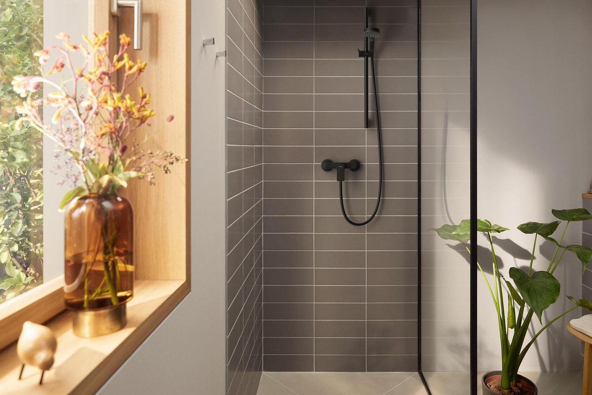 HANSGROHE Rebris E Einhebel-Brausemischer Aufputz Chrom – Temperaturbegrenzung & Rückflussverhinderer