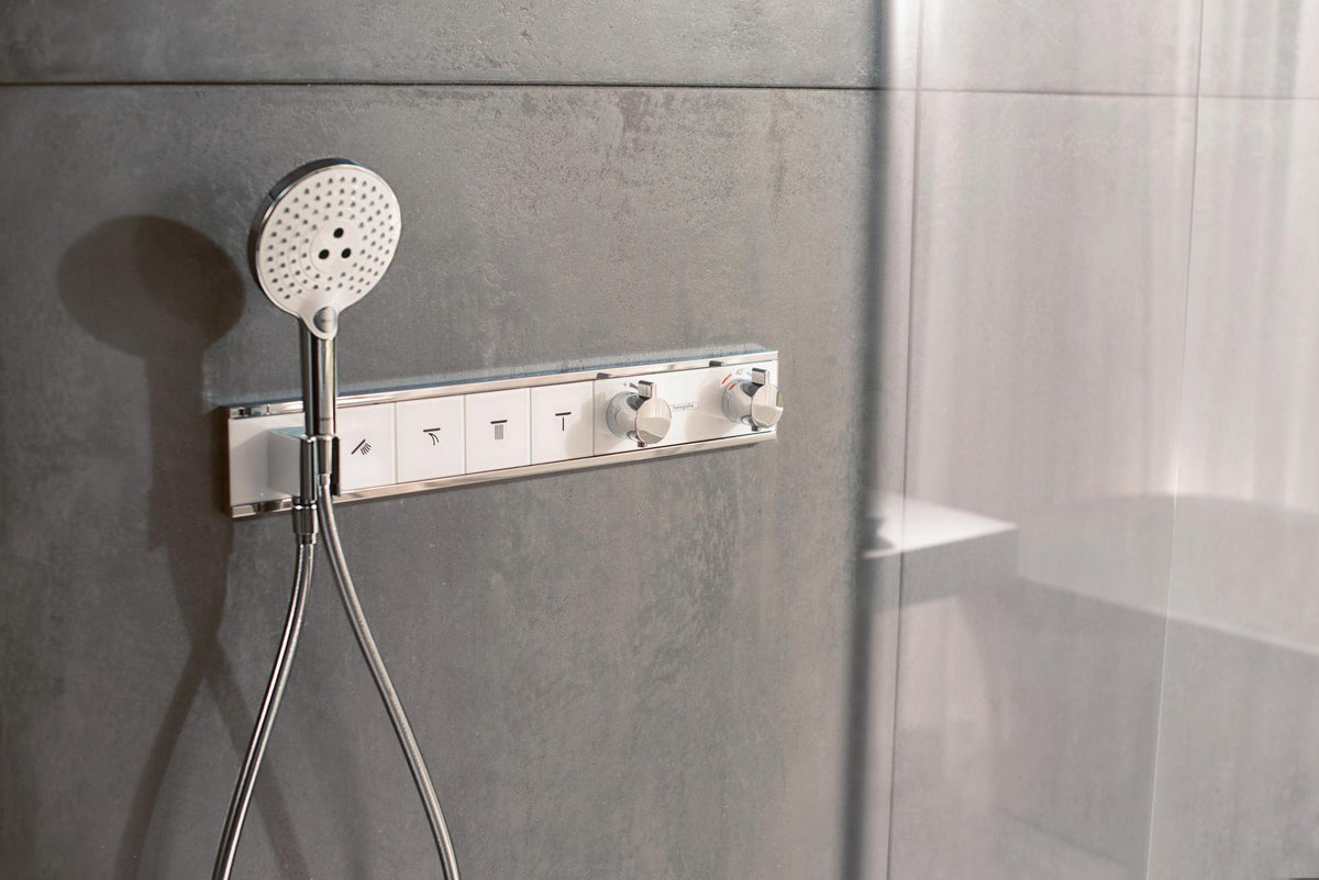 HANSGROHE RainSelect Fertigmontageset Thermostat mit Brausehalter für 4 Verbraucher, Chrom