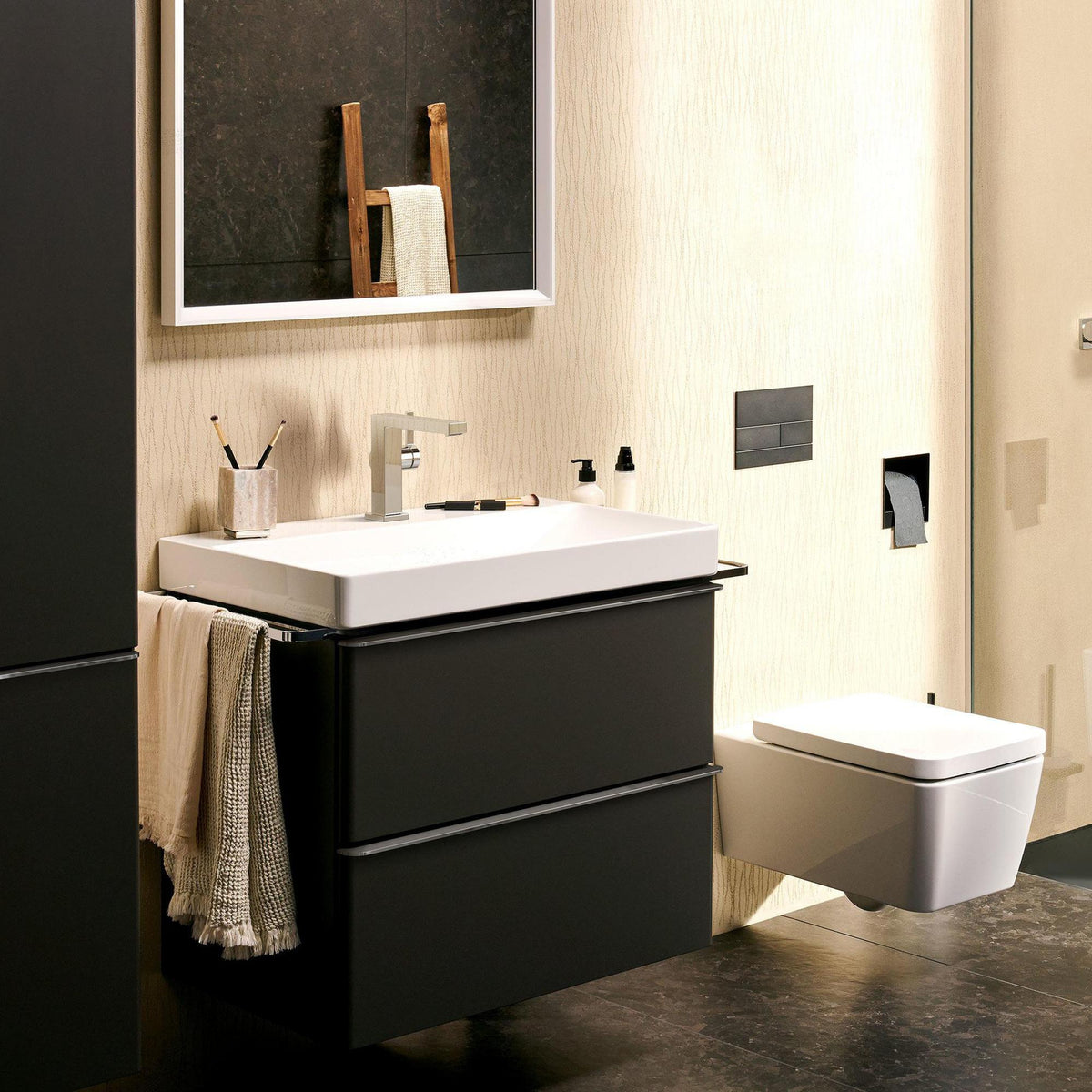 HANSGROHE Tecturis E Waschtischarmatur mit ComfortZone 110 und WaterfallStream in Chrom