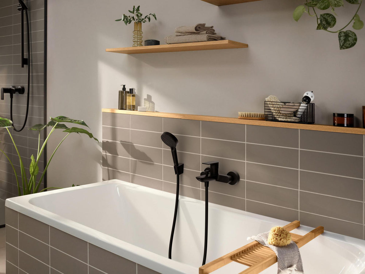HANSGROHE Rebris E Einhebel-Wannenmischer Aufputz Chrom – Wandmontage, Temperaturbegrenzung