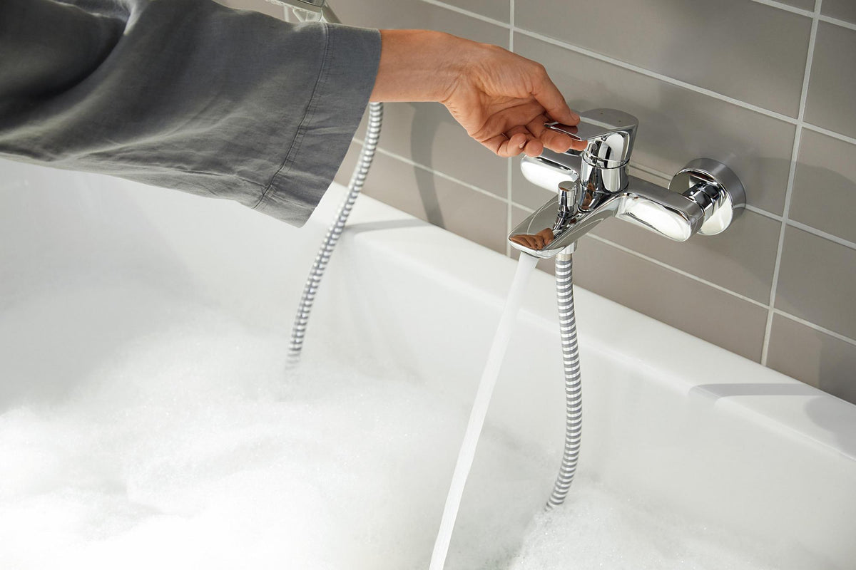 HANSGROHE Rebris E Einhebel-Wannenmischer Aufputz Chrom – Wandmontage, Temperaturbegrenzung