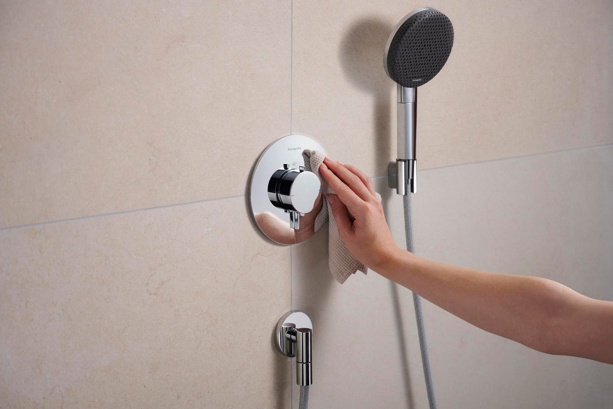 Hansgrohe FixFit Fine S Wandanschluss mit Rückflussverhinderer, 1/2 Zoll, schwarz