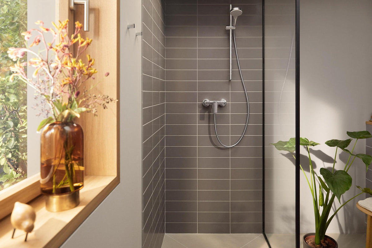 HANSGROHE Rebris E Einhebel-Brausemischer Aufputz Chrom – Temperaturbegrenzung & Rückflussverhinderer