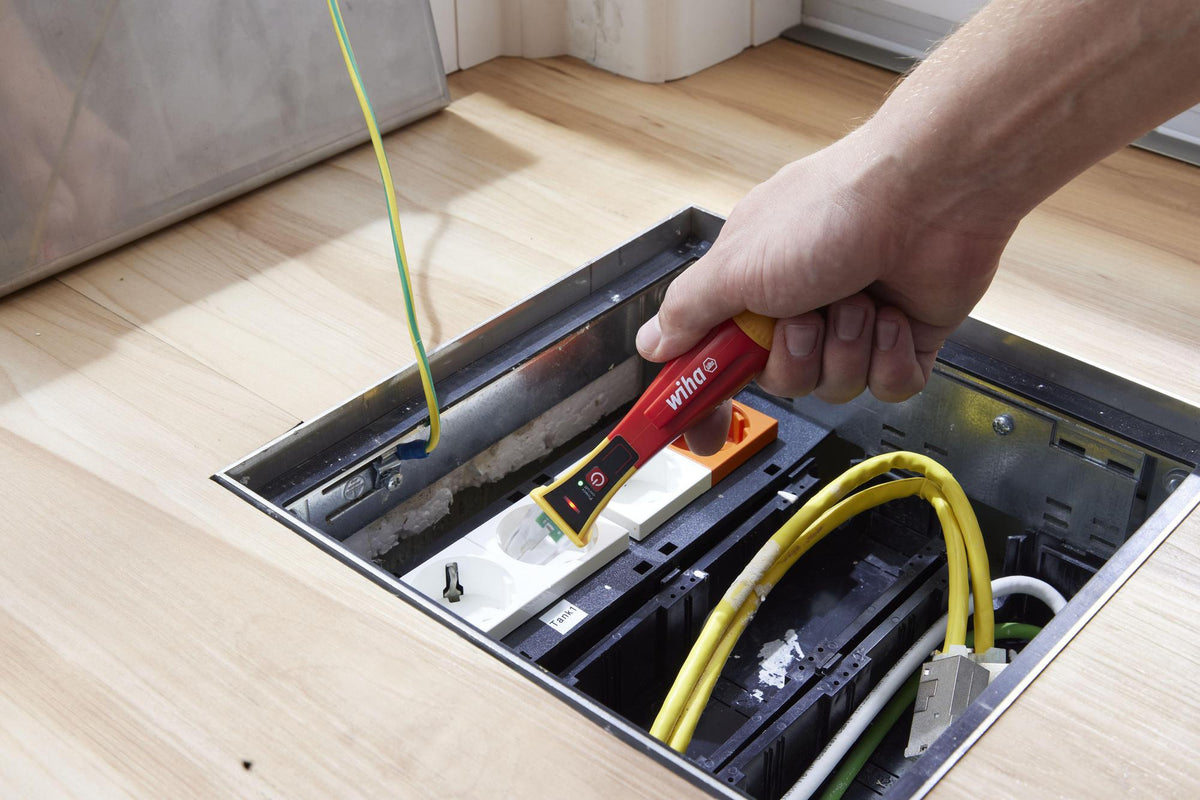 WIHA Spannungsprüfer SB 255-13 12-1000 V AC einpolig mit LED-Taschenlampe