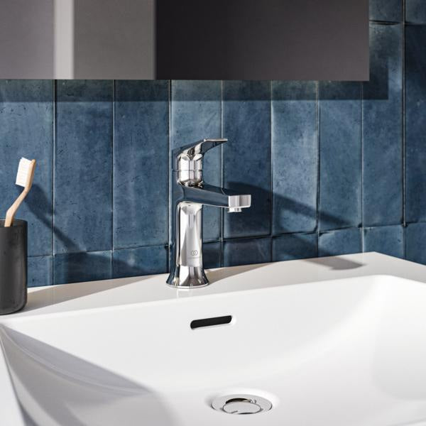 Ideal Standard La Dolce Vita Waschtischarmatur mit Ablaufgarnitur, Chrom, Heißwasser-Sparfunktion