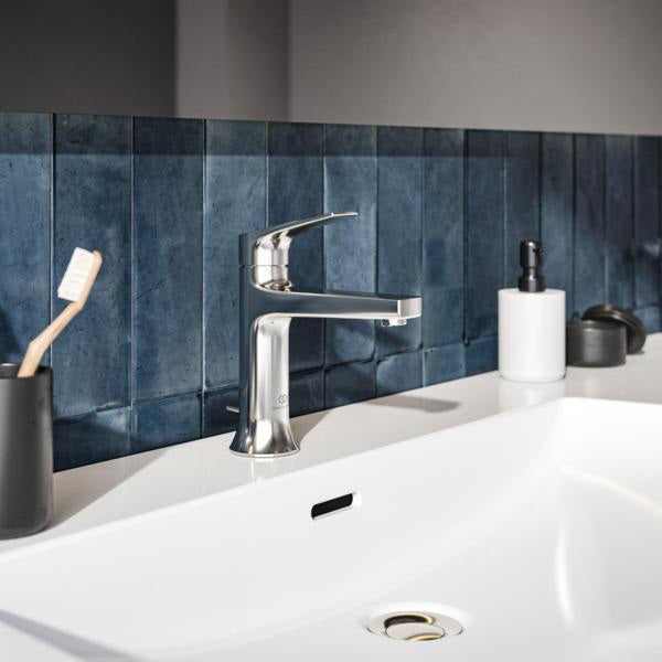 Ideal Standard La Dolce Vita Waschtischarmatur mit Ablaufgarnitur, Chrom, Heißwasser-Sparfunktion