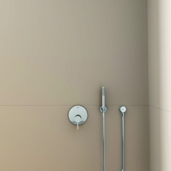 Ideal Standard Idealrain Atelier Brausehalter mit runder Rosette in Brushed Gold – Wandmontage